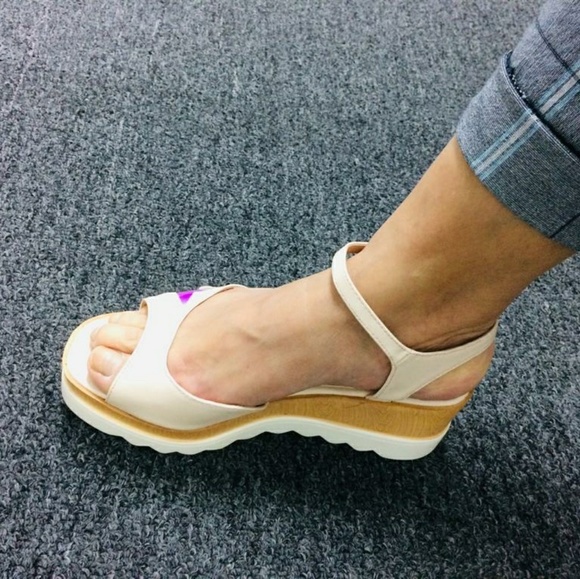 Women's Wedge Sandal Hologram Star Patch - Picture 7 of 7